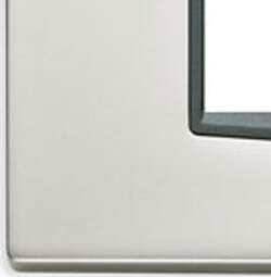 VIMAR---1-PLACCA-EIKON-CLASSIC-4-MODULI-IN-METALLO-COLORE-CROMO-SATINATO-20654.23