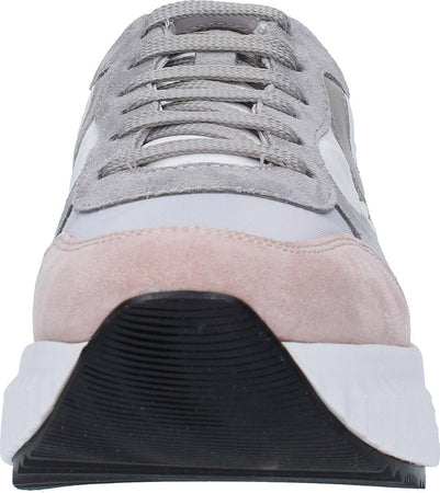 Voile-Blanche-Sneakers-Mul-da-donna