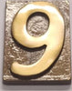 VUMME-SRL---NUMERO-CIVICO-IN-OTTONE-CON-FINITURA-BRONZATA---NUMERO-9-**
