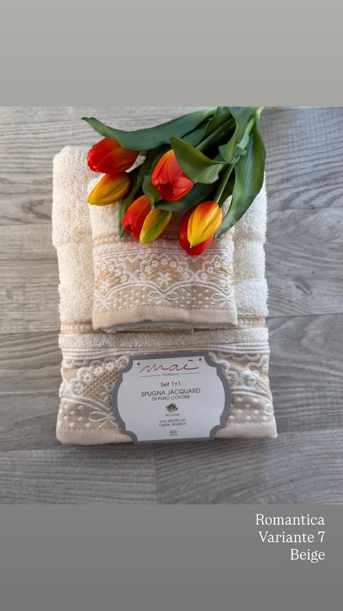 Set Asciugamani 1+1 Romantica Via Roma 60 – Spugna di Cotone Jacquard 420 gr/m²