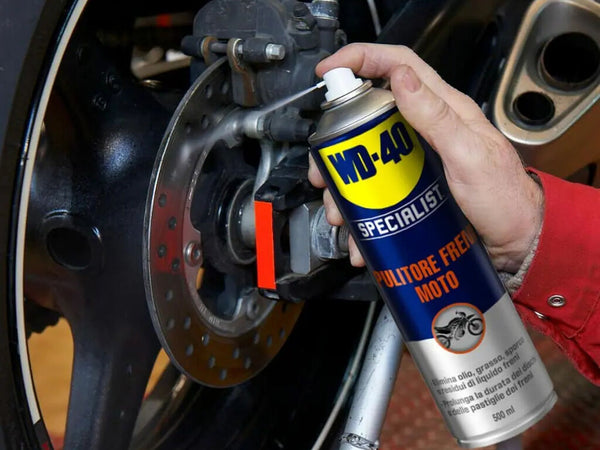 WD-40-Specialist-Moto-Pulitore-Freni---500ml.-Confezione-da-1pz
