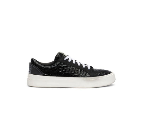 GCDS Sneakers PATENT MONOGRAM BUCKET SNEAKERS da donna