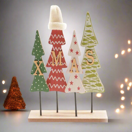 Composizione alberi da appoggio in legno per decorazioni natalizie