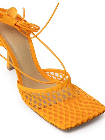 Bottega Veneta Pumps Stretch in Rete Arancione da donna