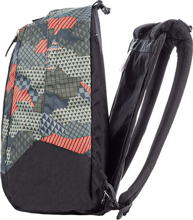 ZAINO THE DOUBLE CAMOUFLAGE GRIGIO REVERSIBILE 44 x 34 x 21 CM Cancelleria e prodotti per ufficio/Scuola e materiale didattico/Materiale scolastico/Cartelle e zaini per la scuola/Zaini per ragazzi Trade Shop italia - Napoli, Commerciovirtuoso.it