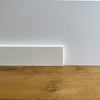 100 metri lineari di Battiscopa PREMIUM in legno MASSELLO squadrato 55x14 laccato bianco liscio - Eternal Parquet