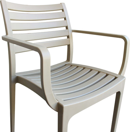 ZULE---poltrona-da-esterno-ed-interno-in-plastica-Tortora-Milani-Home