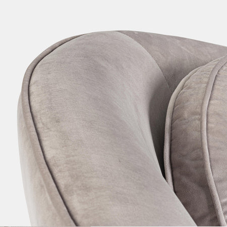 Divano in velluto Grigio chiaro 2 posti "Candis" con piedi neri 163 cm Casa e cucina/Arredamento/Soggiorno/Divani Decor Space - Altamura, Commerciovirtuoso.it
