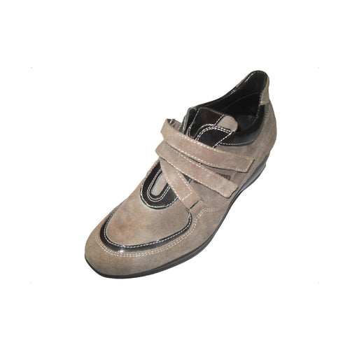 Sneakers donna in camoscio beige con zeppa - Scarpe sportive signora Scarpa con chiusura strappo - Made in Italy sneakers donna L'Orchidea - Siderno, Commerciovirtuoso.it