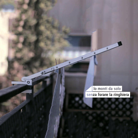 Stendibiancheria richiudibile per ringhiera, stendino per balcone in  alluminio anodizzato antiruggine - commercioVirtuoso.it