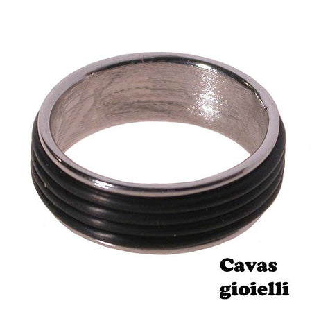 Caucciu' e argento 925/1000 in questo anello Uomo a fascia larga mm 8.0