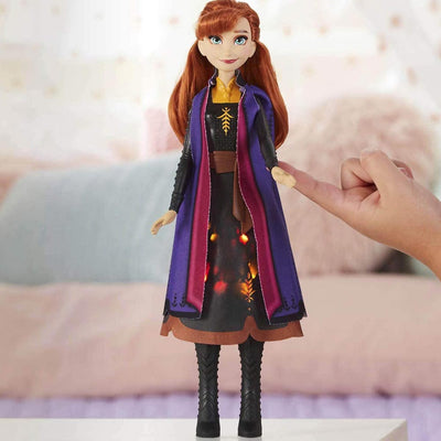 Bambola Disney Frozen 2 Personaggio Anna Luci del Nord con Vestito Luminoso 30cm