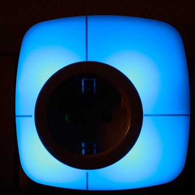 Lampada Luce Notte 3 Colori con Presa Elettrica Accensione Automatica Grundig