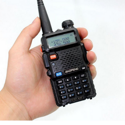 UV-5R BAOFENG RICETRASMITTENTE 5W VHF/UHF DUAL BAND RADIO 136-174 400-520 MHz