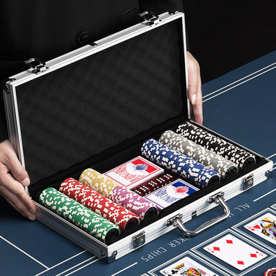 Set Valigetta Poker 300 Chip Fiches in Alluminio 2 Mazzi Texas Hold'em Blackjack