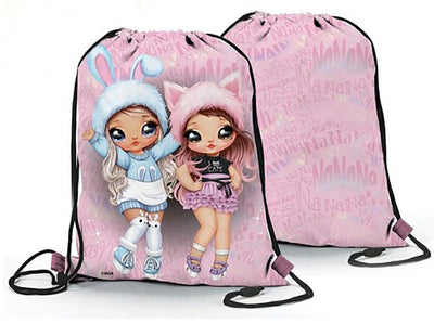 Zaino piatto Na NaNa Surprise dim. 31x39 cm Cancelleria e prodotti per ufficio/Scuola e materiale didattico/Materiale scolastico/Cartelle e zaini per la scuola/Zainetti per bambini Store Kitty Fashion - Roma, Commerciovirtuoso.it