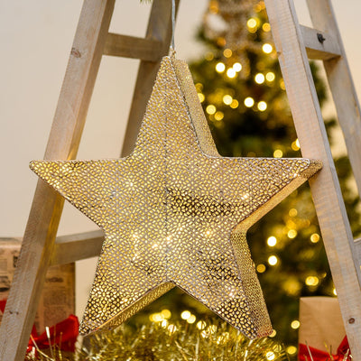 Stella a 5 punte luminosa con led a luce calda in metallo traforata decorazione natalizia Casa e cucina/Decorazioni per interni/Addobbi e decorazioni per ricorrenze/Decorazioni natalizie/Luci natalizie/Catene luminose per esterni MagiediNatale.it - Altamura, Commerciovirtuoso.it