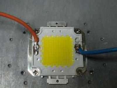 Epistar Power Led COB 100W Multi Chip Integrato 27-36V DC 3000 mA Bianco Caldo 3000K 8000 LM Illuminazione/Lampadine/Lampadine a LED Scontolo.net - Potenza, Commerciovirtuoso.it