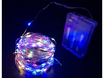 Stringa Led A Batteria Filo Rame Con 100 Luci RGB Multicolori 10 Metri IP67 4,5V Decorazione Natale Ledlux