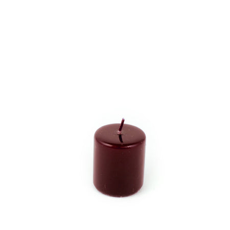 Candela cilindrica decorata "Pillar Lucid" bordeaux decorazione natalizia Casa e cucina/Decorazioni per interni/Candele e portacandele/Candele/Candele a colonna MagiediNatale.it - Altamura, Commerciovirtuoso.it