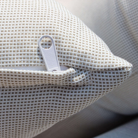CLARUS - divano letto da giardino in alluminio e textilene con tavolino completo di cuscini Bianco Milani Home