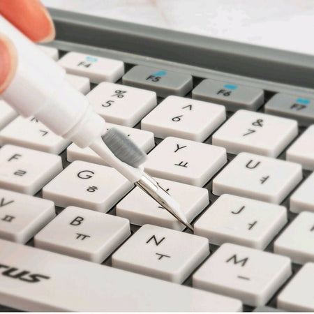 Kit pulizia auricolari 3 in 1 a forma di penna con spazzola morbida per computer e altri dispositivi digitali