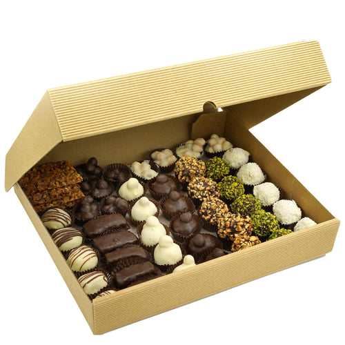 Box Sicilia Grande Scatola di Dolcetti Cioccolatini Artigianali fatti a Mano Cioccolata in Praline Artigianali come Idea Regalo Con Nocciole Siciliane Praline tipiche 50 pezzi Scatola di Cioccolatini Plaza cafè - Capo d'Orlando, Commerciovirtuoso.it