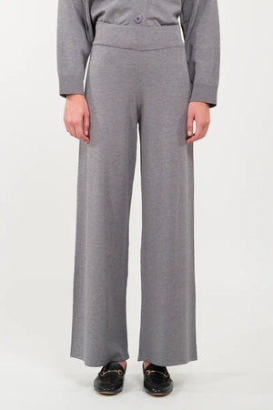 KONTATTO | Pantalone in maglia oversize