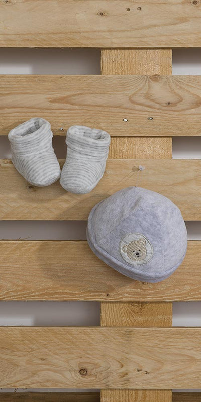 Set cappellino e scarpette neonato in ciniglia - gary 7201