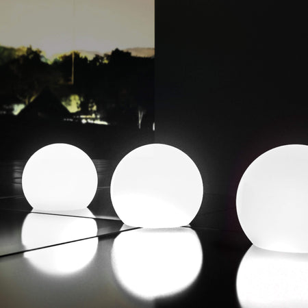 LAKE - sfera luminosa rgb con pannello solare Multicolor Milani Home
