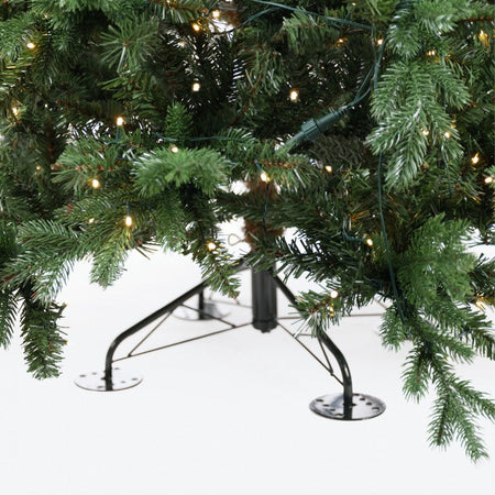Albero di natale con Led da esterno "Noel" 80 % PE Effetto Real Touch Casa e cucina/Decorazioni per interni/Addobbi e decorazioni per ricorrenze/Decorazioni natalizie/Alberi di natale artificiali MagiediNatale.it - Altamura, Commerciovirtuoso.it
