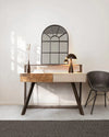 Scrivania Manchester con 2 cassetti, struttura in legno di mango ed acciaio, stile moderno, 120x60x92h Casa e cucina/Arredamento/Studio/Scrivanie e postazioni di lavoro/Scrivanie Decor Space - Altamura, Commerciovirtuoso.it