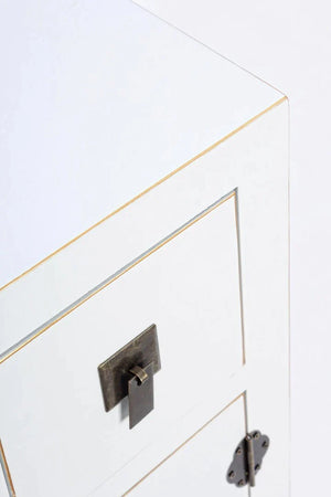 Mobile "Pechino", struttura in legno MDF, finitura a base di nitrocellulosa, maniglie in acciaio Casa e cucina/Arredamento/Soggiorno/Credenze Decor Space - Altamura, Commerciovirtuoso.it