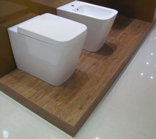 Coppia Sanitari Design Rettangolare Wc Con Copriwater Soft-Close E Bidet in Ceramica Bianca Di Alta Qualità Fai da te/Attrezzature per cucine e bagni/Attrezzature per bagni/Vasi WC Shopbagno.it - Roma, Commerciovirtuoso.it