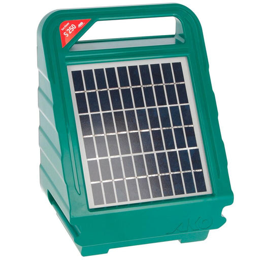 Elettrificatore recinto elettrico con pannello solare per Bovini ed Equini  S250 12 V 