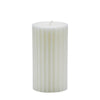 Candela decorativa Rust rigata natalizia luminosa color bianco per interno Ø10 x h10 cm Casa e cucina/Decorazioni per interni/Candele e portacandele/Candele/Candele a colonna MagiediNatale.it - Altamura, Commerciovirtuoso.it