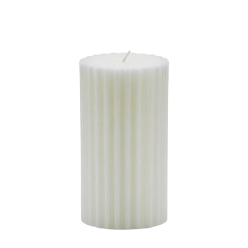 Candela decorativa Rust rigata natalizia luminosa color bianco per interno Ø10 x h10 cm Casa e cucina/Decorazioni per interni/Candele e portacandele/Candele/Candele a colonna MagiediNatale.it - Altamura, Commerciovirtuoso.it
