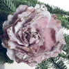 Spillone Peonia chiudi pacco per Alberi e Ghirlande natalizie h 20 cm Casa e cucina/Decorazioni per interni/Addobbi e decorazioni per ricorrenze/Decorazioni natalizie/Ghirlande e corone MagiediNatale.it - Altamura, Commerciovirtuoso.it